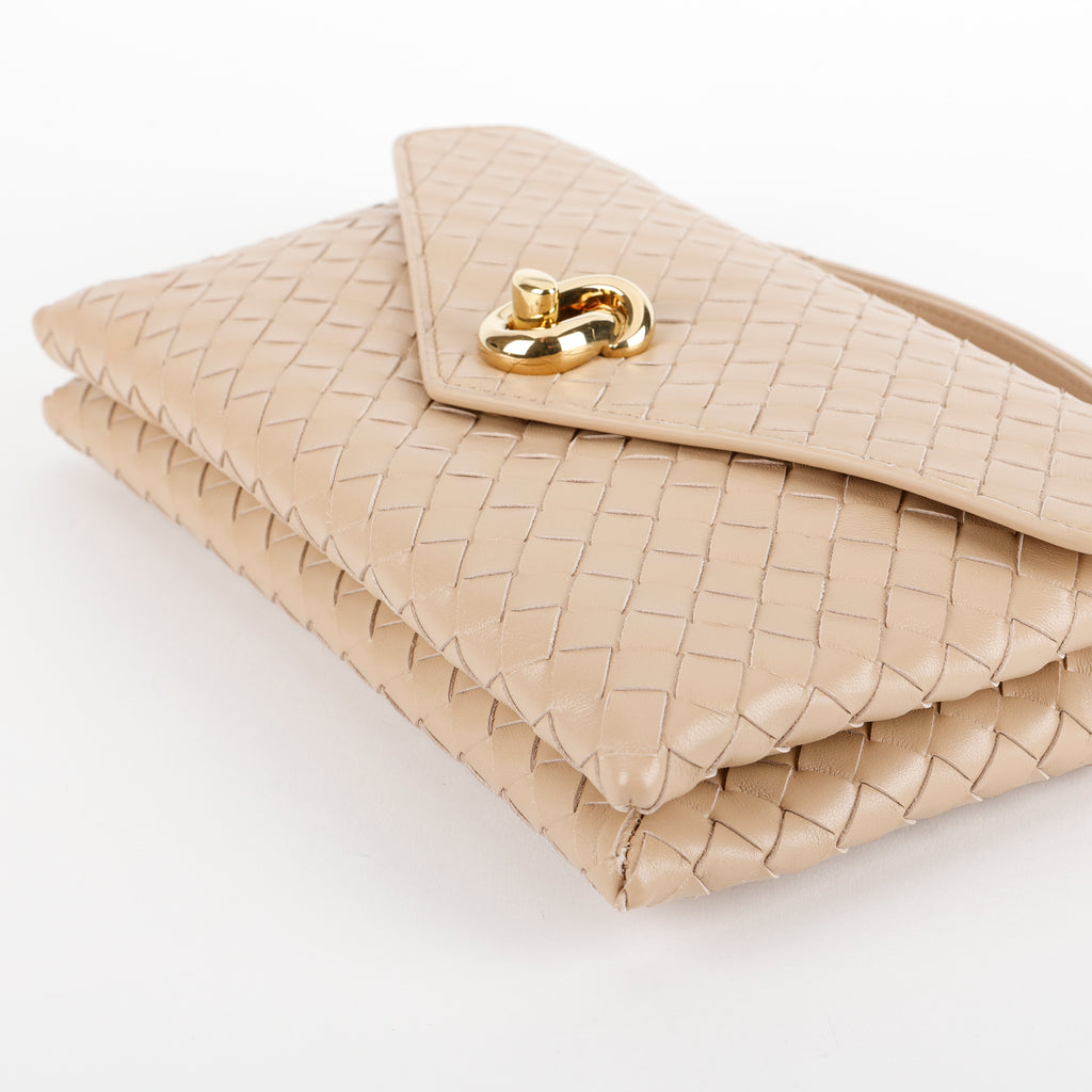 Intrecciato Knot Lock Top Handle, Ecru Muse