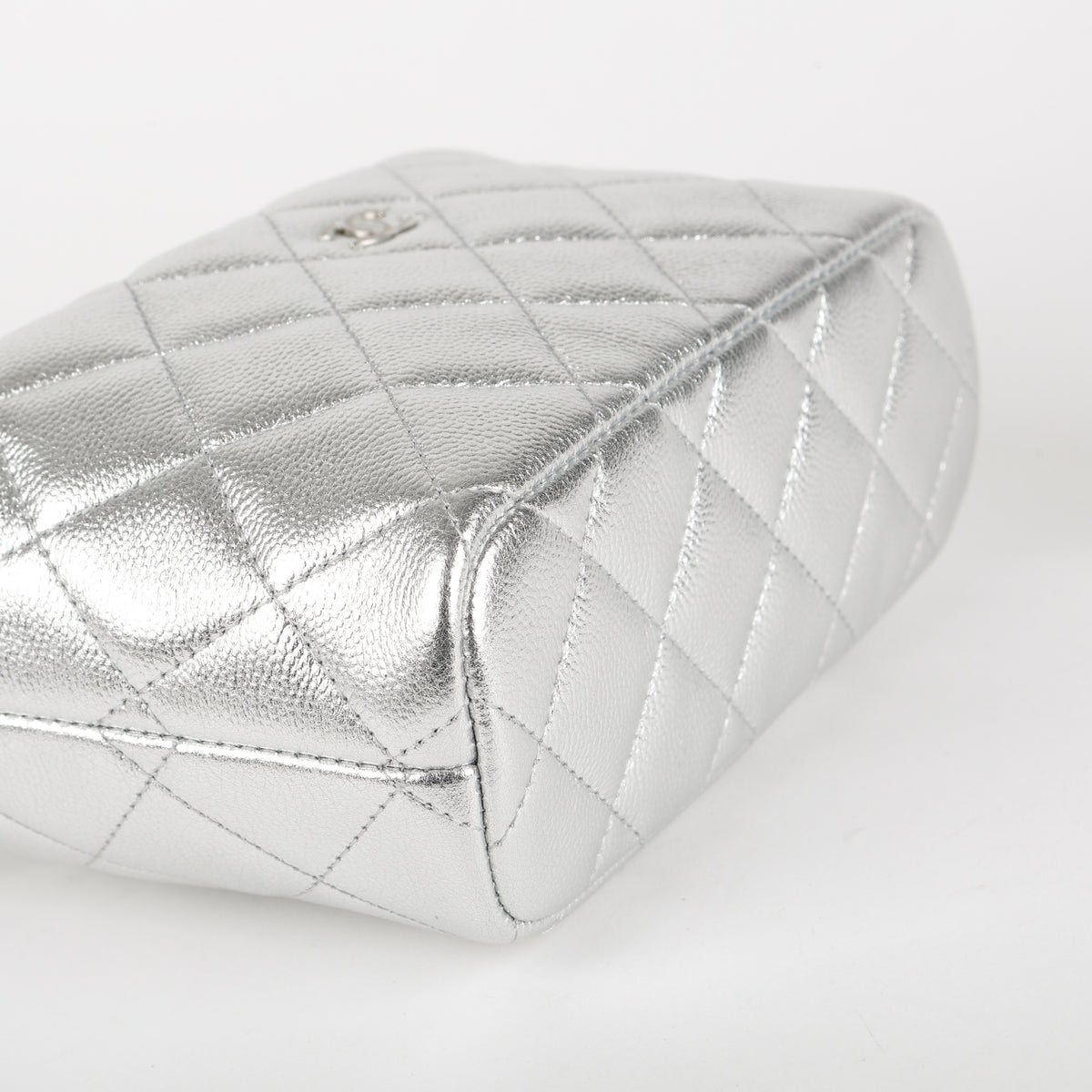 Hobo Clutch on Chain, Silver Caviar