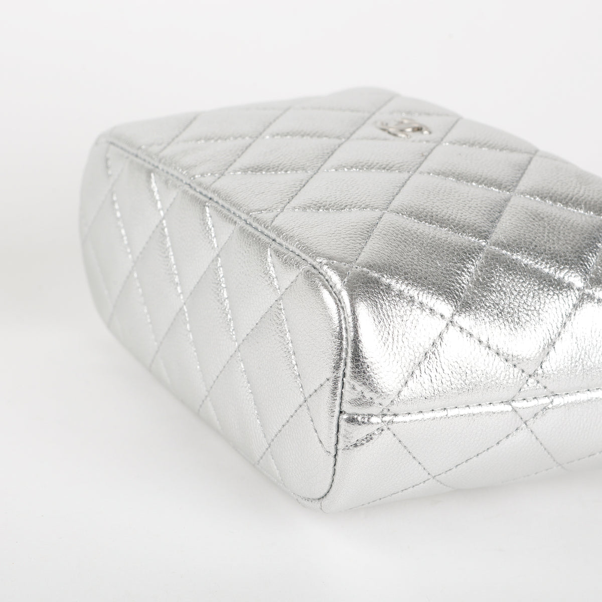 Hobo Clutch on Chain, Silver Caviar