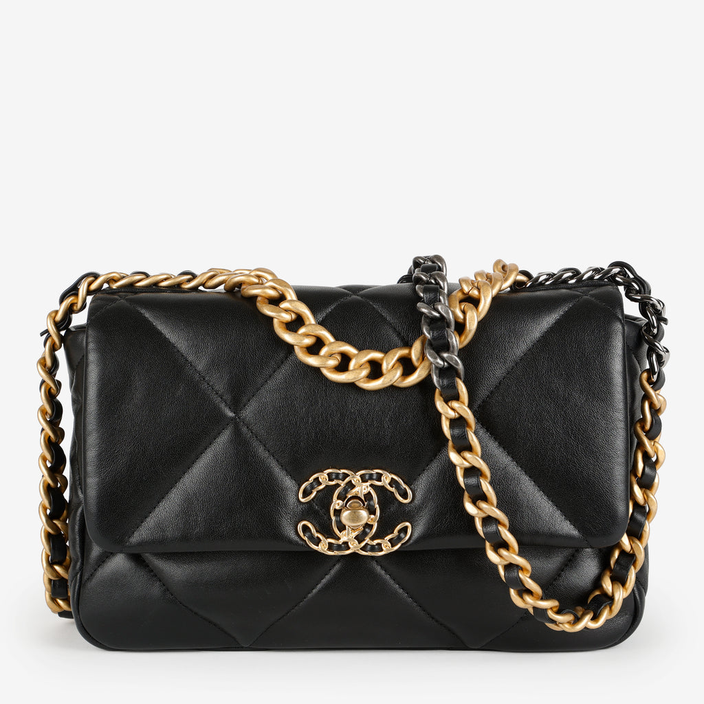 Small 19, Black Lambskin