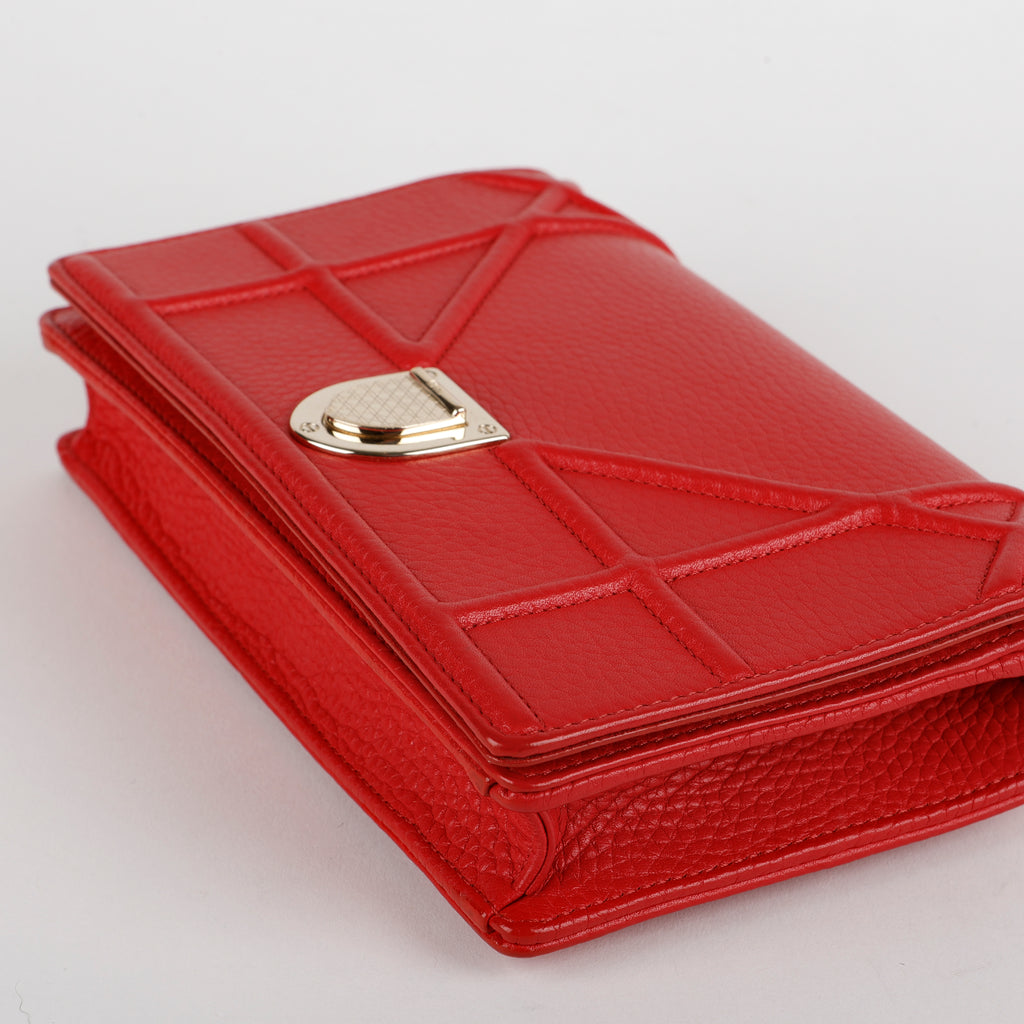 Diorama Wallet on Chain, Red Grained Calfskin