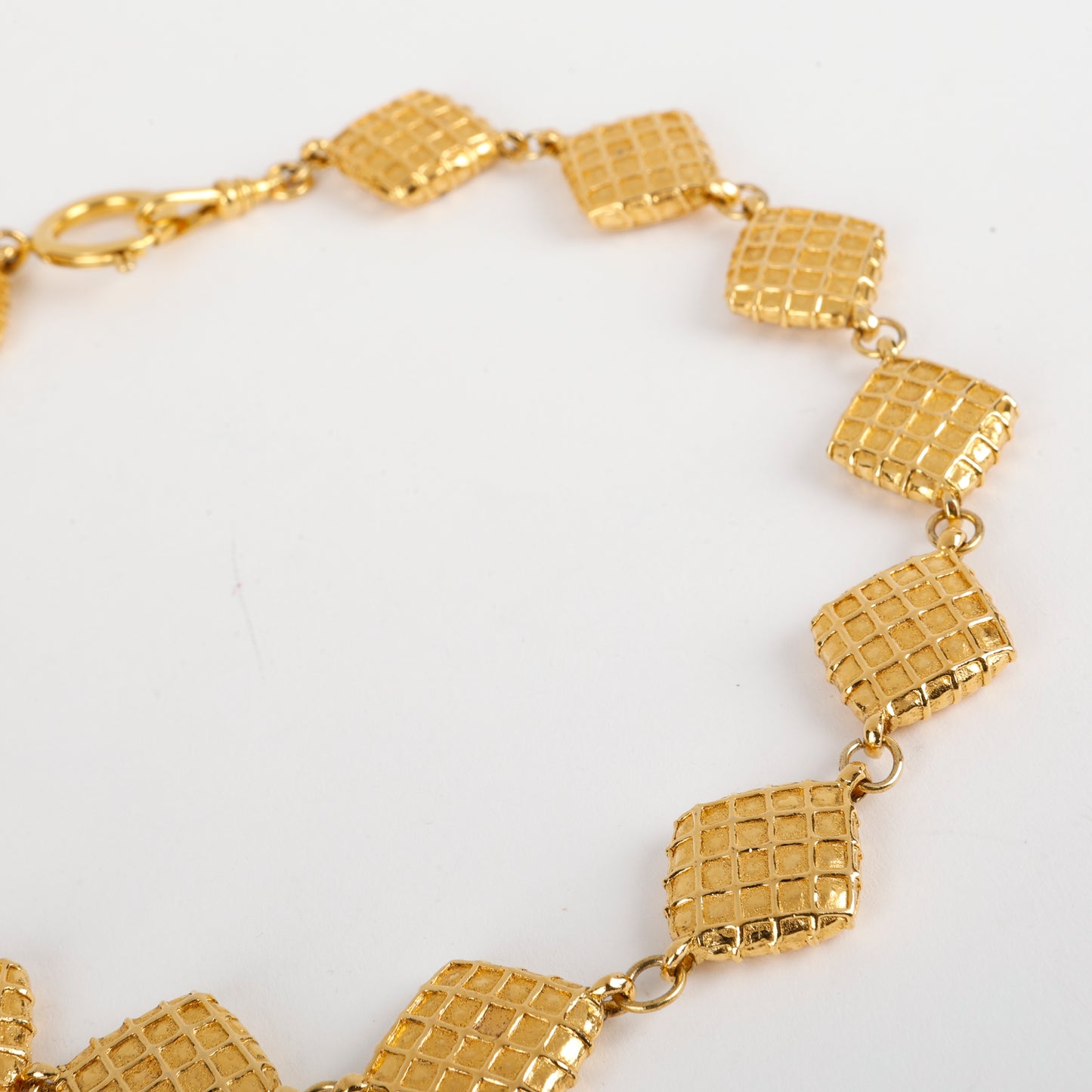 Vintage Gold Quilted Nugget Necklace