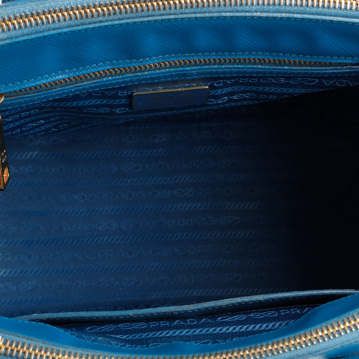 Medium Galleria Tote, Blue Saffiano