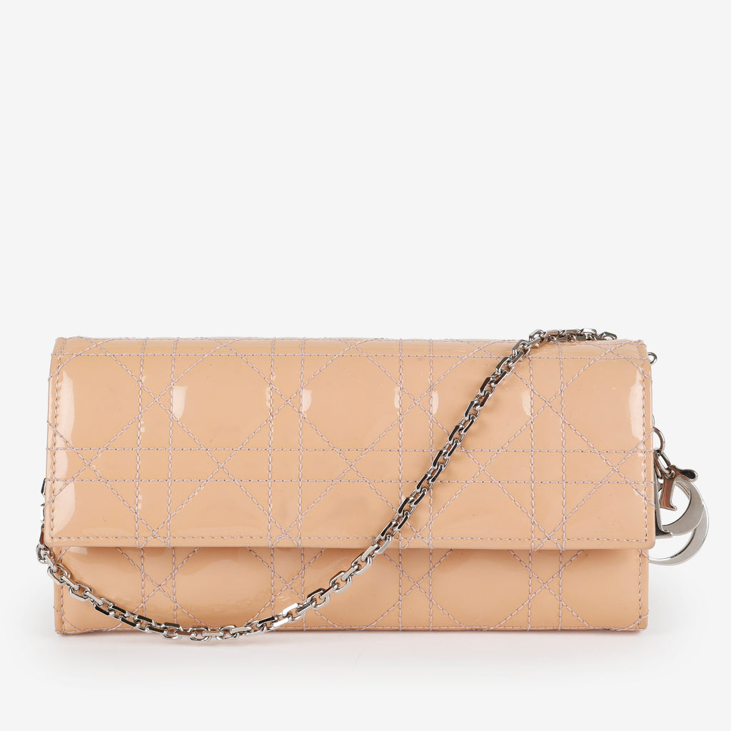 Wallet on Chain, Nude Patent