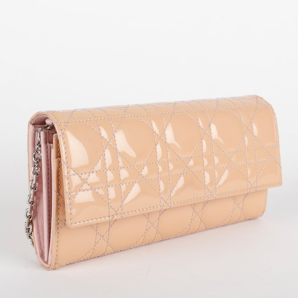 Wallet on Chain, Nude Patent
