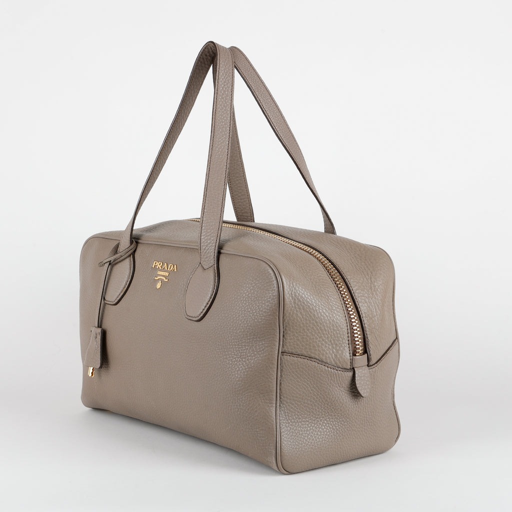 Vitello Daino Boston Bag, Grey Grained Calfskin