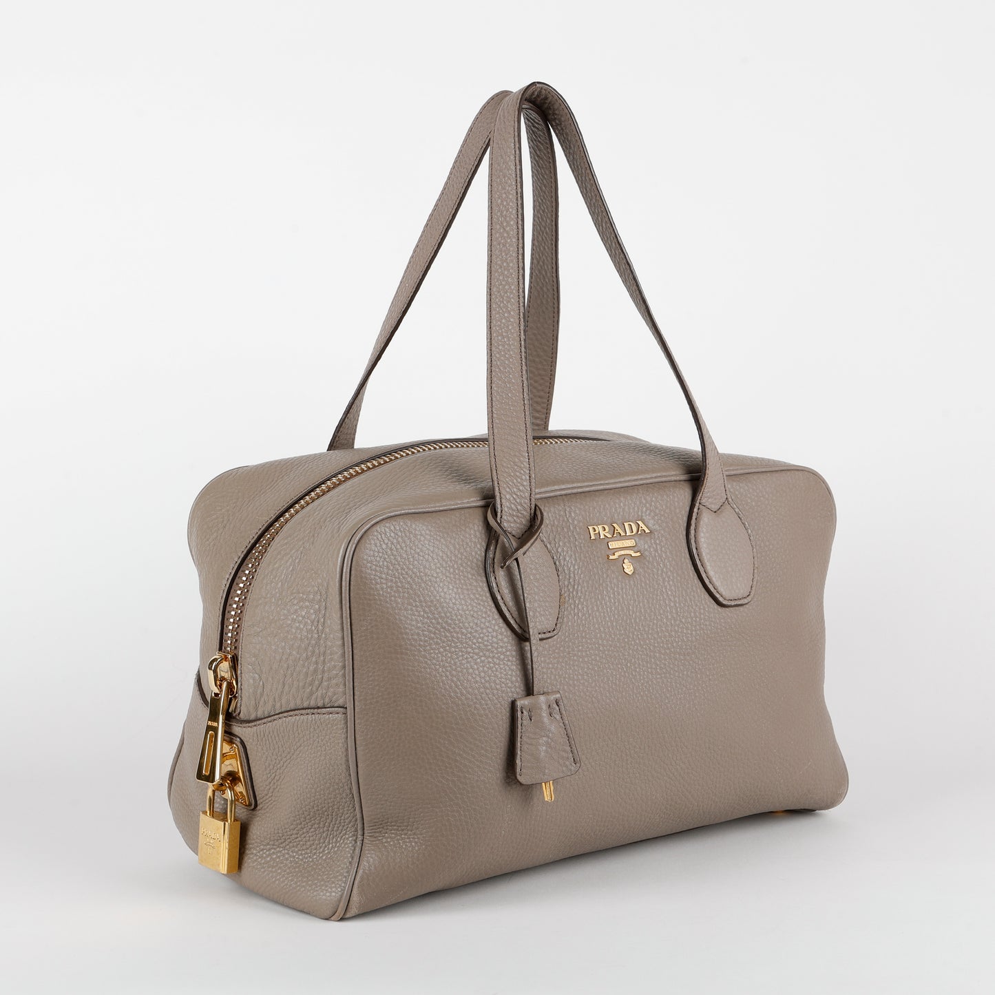 Vitello Daino Boston Bag, Grey Grained Calfskin
