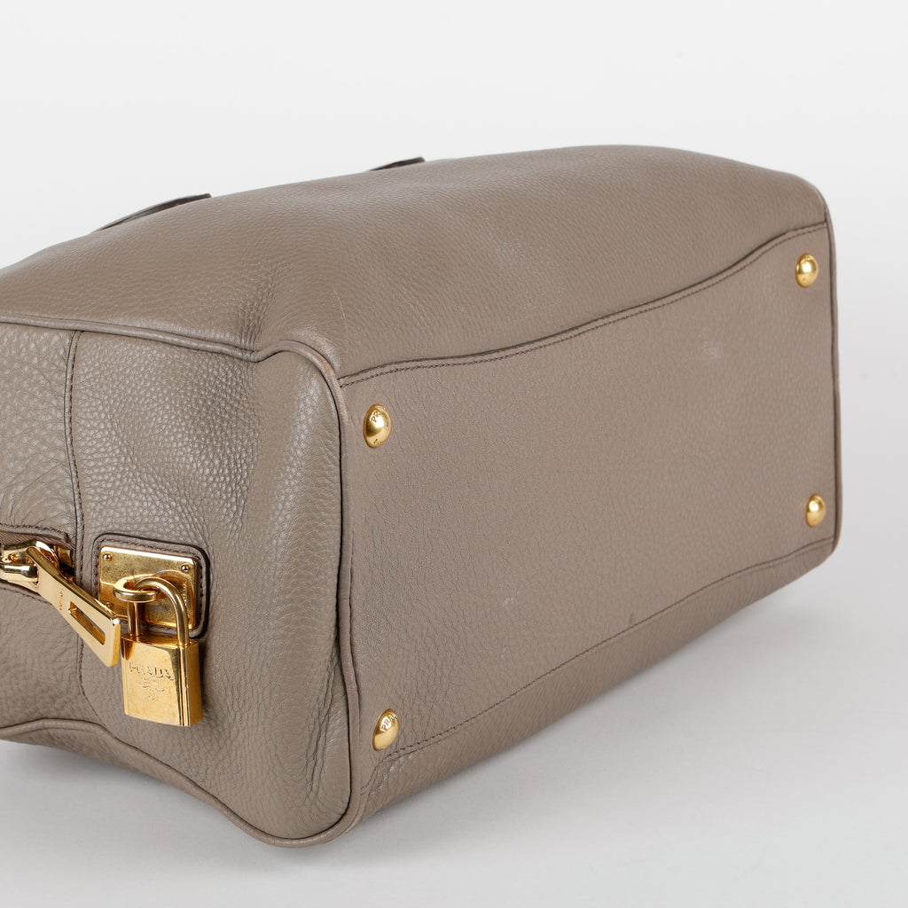 Vitello Daino Boston Bag, Grey Grained Calfskin