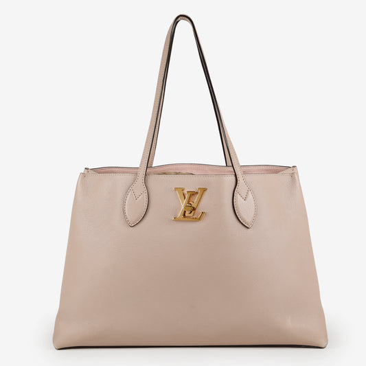 LockMe Shopper, Greige Grained Calfskin