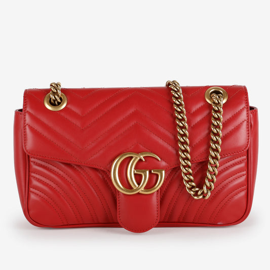 Medium GG Marmont Flap Bag, Red