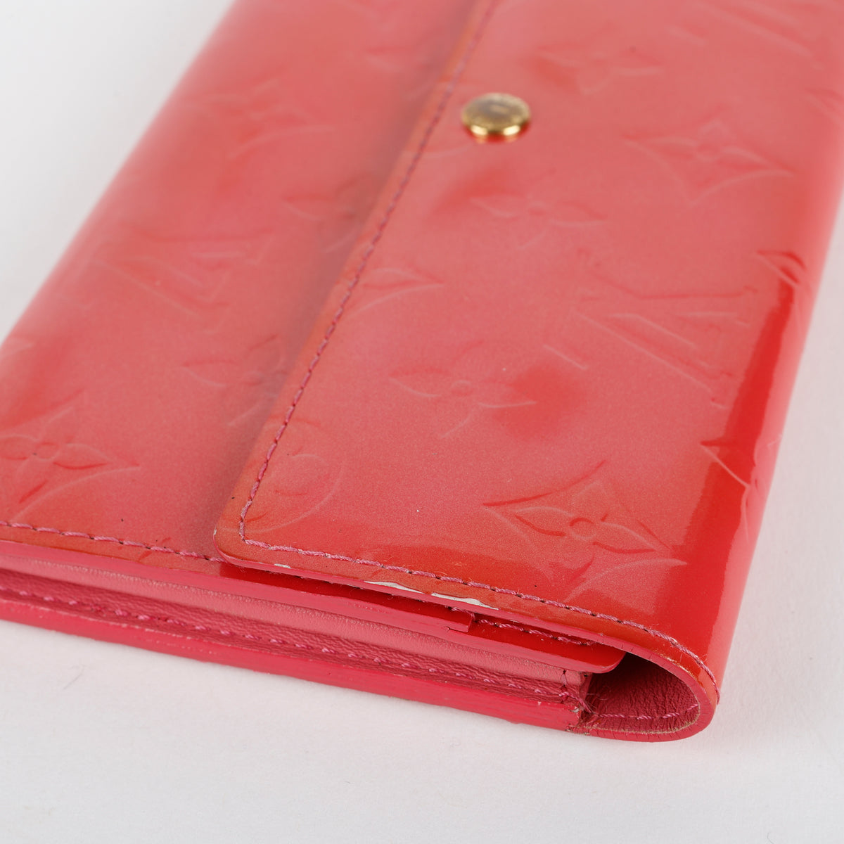 Vernis Sarah Wallet, Coral Pink 709