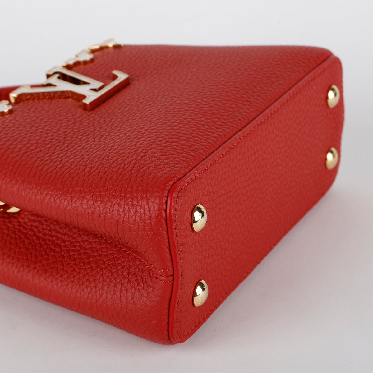 Mini Capucines, Red Mother of Pearl 702