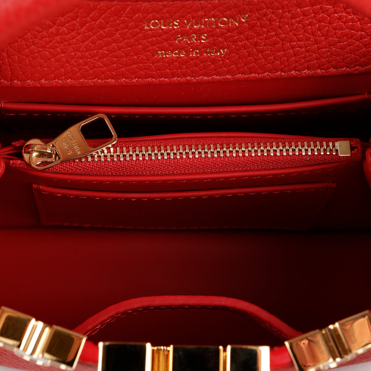 Mini Capucines, Red Mother of Pearl 702
