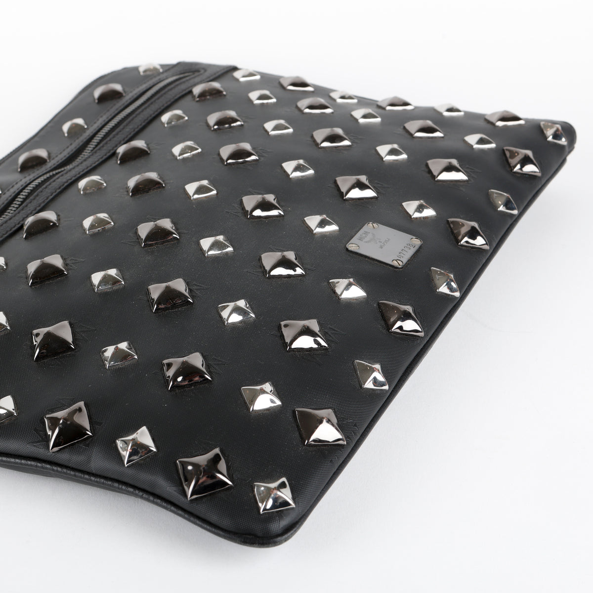 Visetos Glam Studs Clutch, Black
