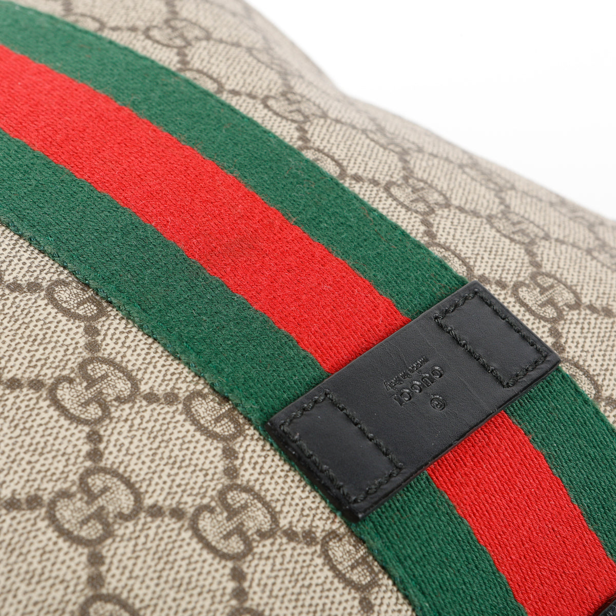 Medium Supreme Web Messenger, Canvas/Black