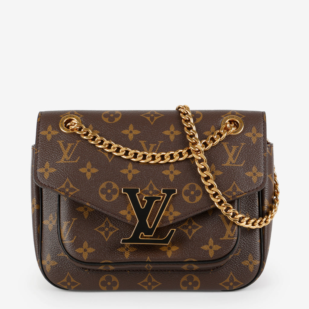Passy, Monogram