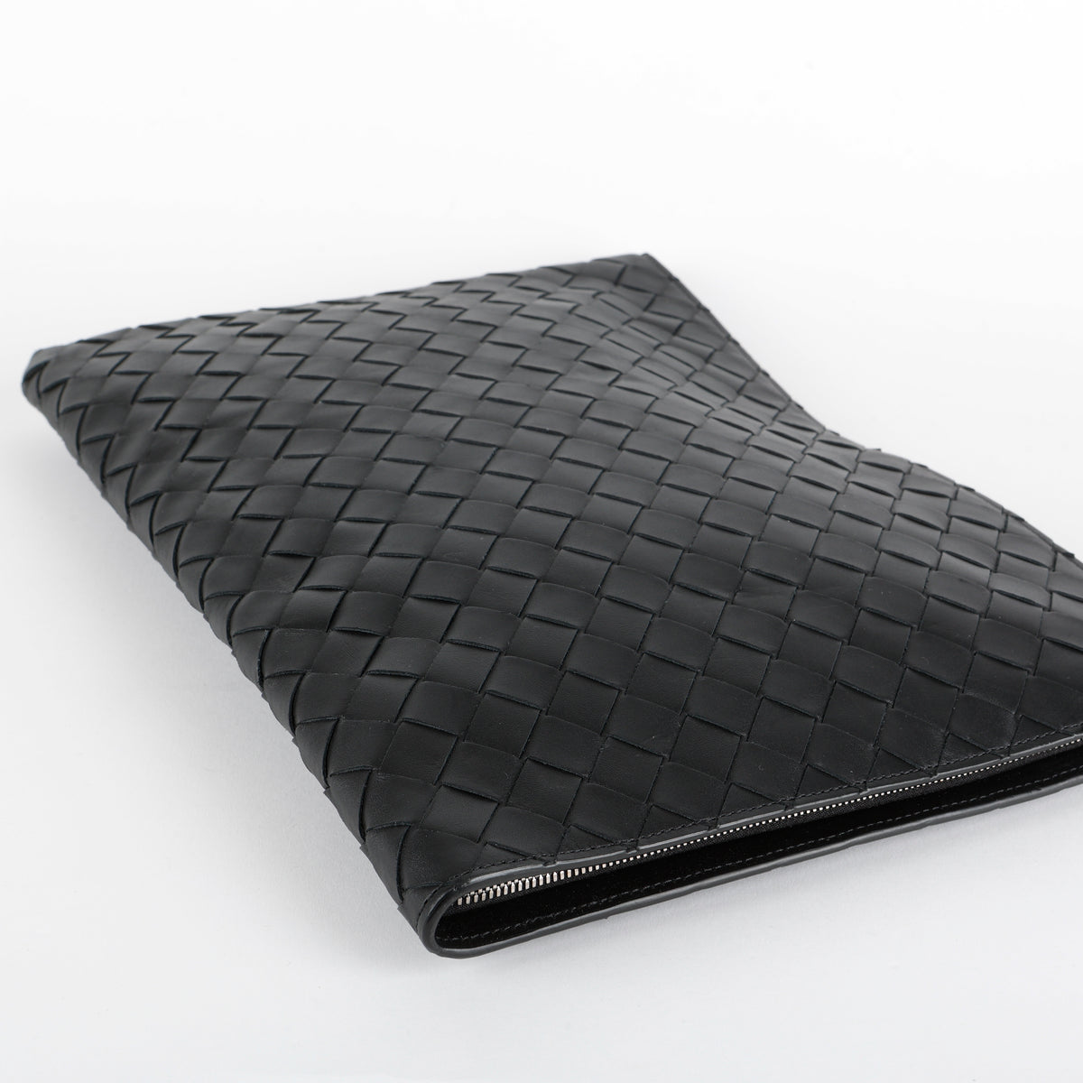 Large Nappa Intrecciato Zip Pouch, Black/Blue