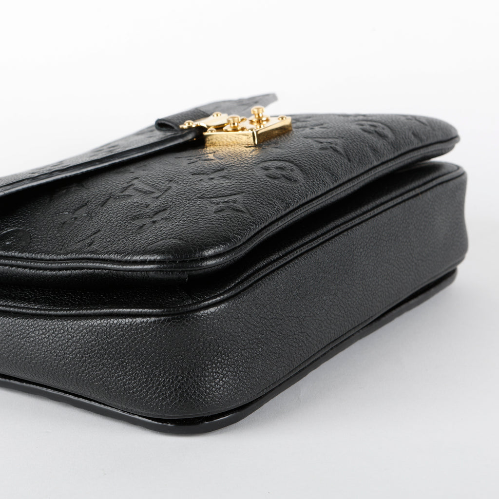 Pochette Metis, Black Empriente