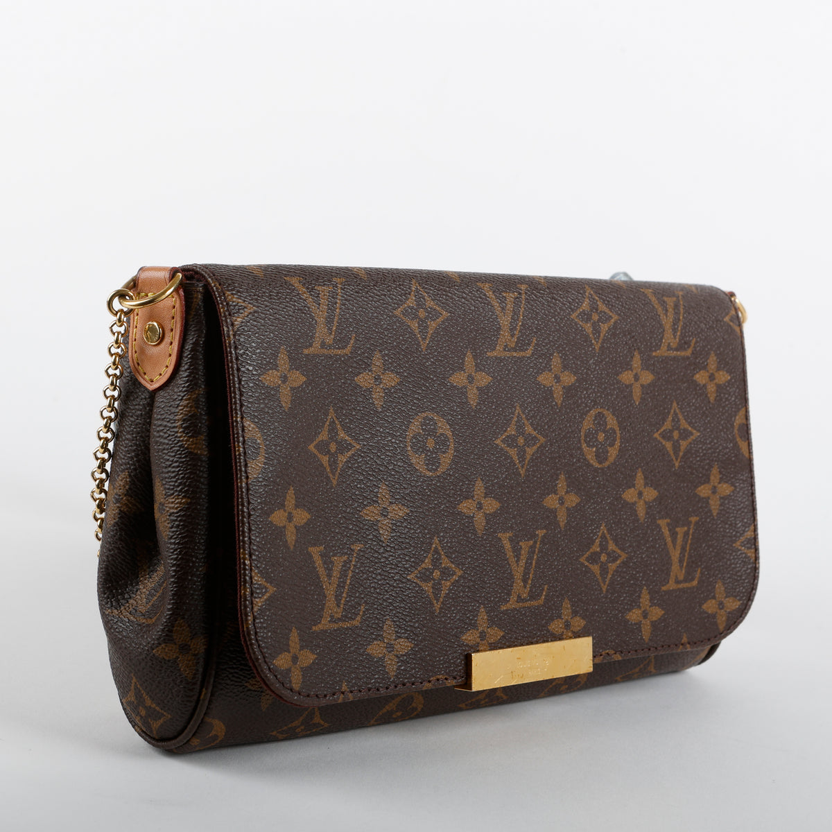 Favorite MM, Monogram