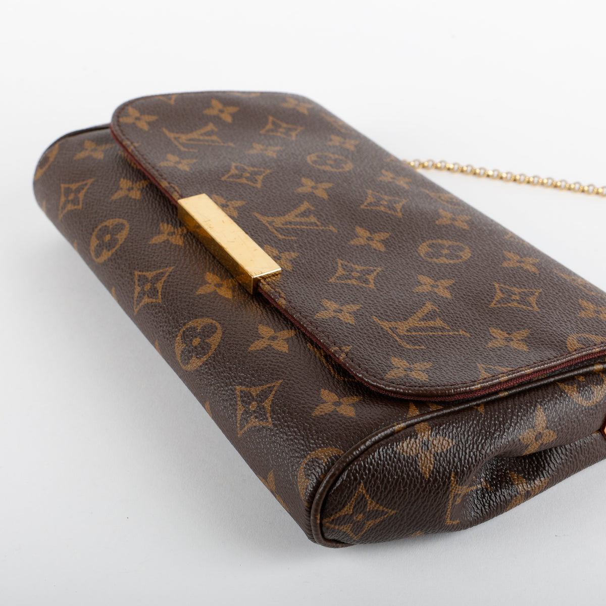 Favorite MM, Monogram