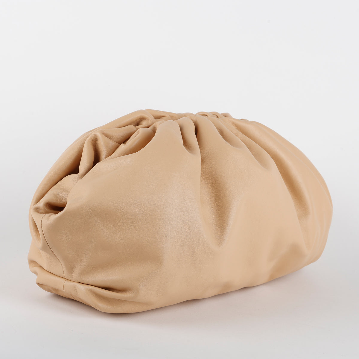 The Pouch, Almond