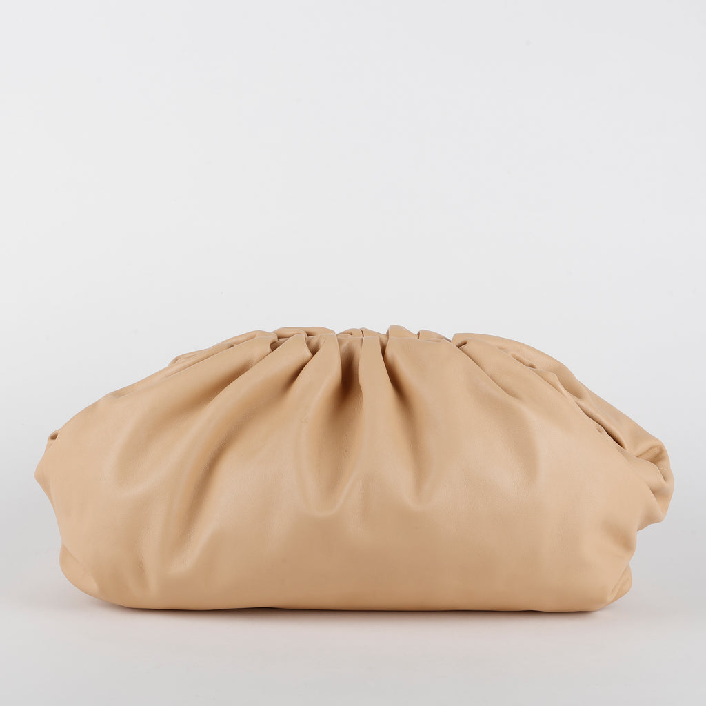 The Pouch, Almond