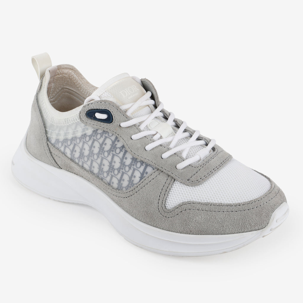 B25 Runner Sneaker, Oblique (Size 40)