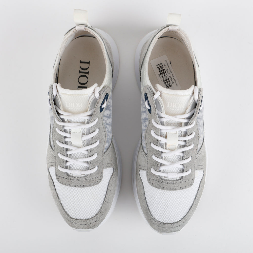 B25 Runner Sneaker, Oblique (Size 40)