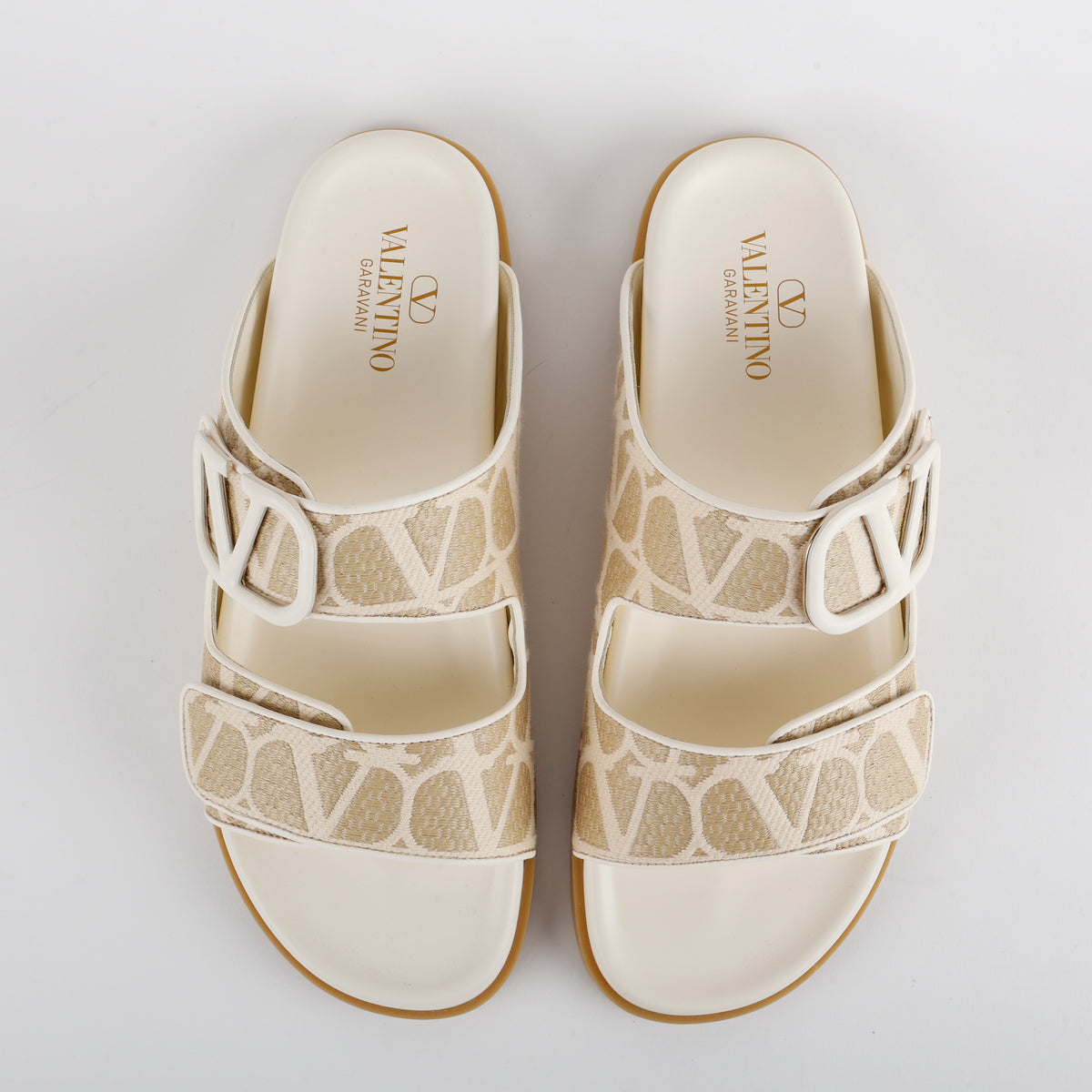 VLogo Signatue Raffia Slides, Cream/Beige (size 41)