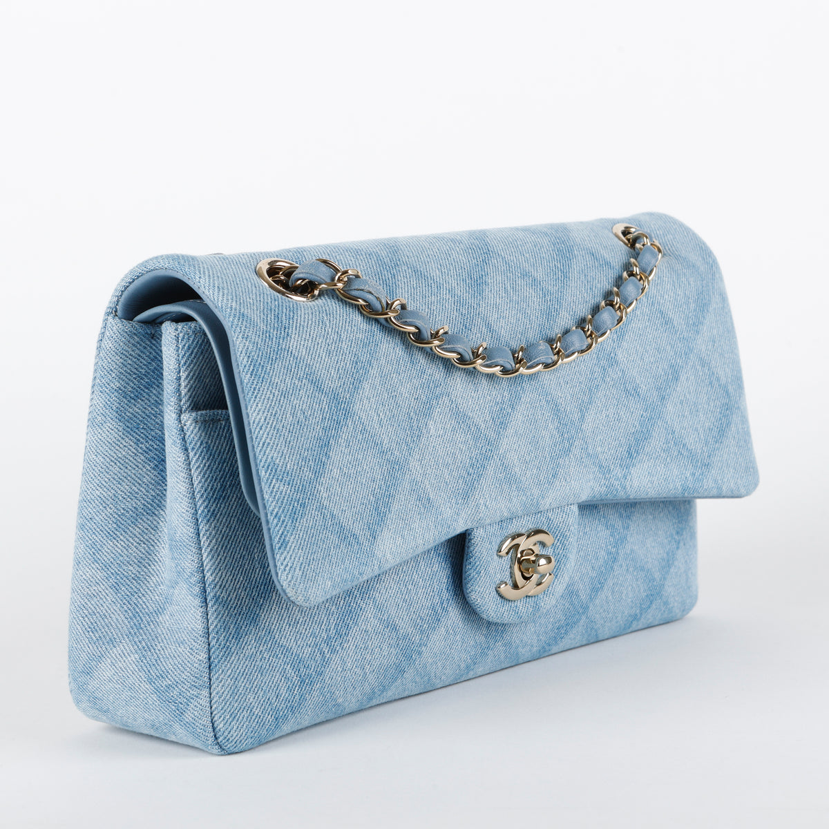 Medium Double Flap, Light Denim