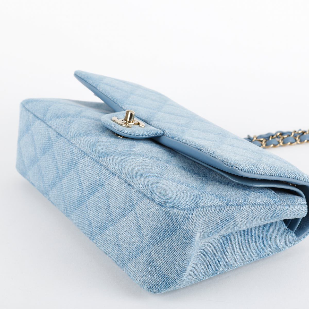 Medium Double Flap, Light Denim