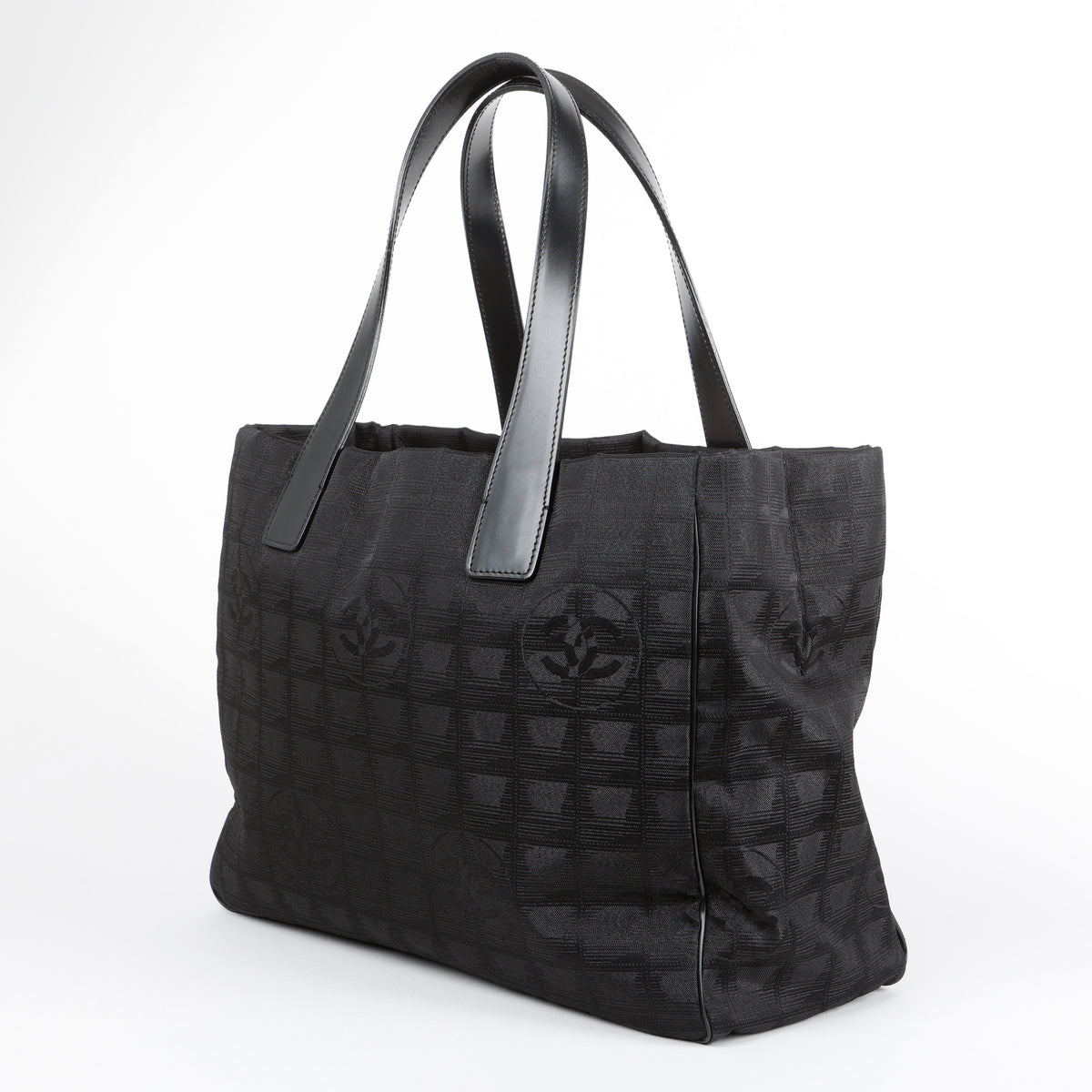 Medium Travel Line Tote, Black Nylon
