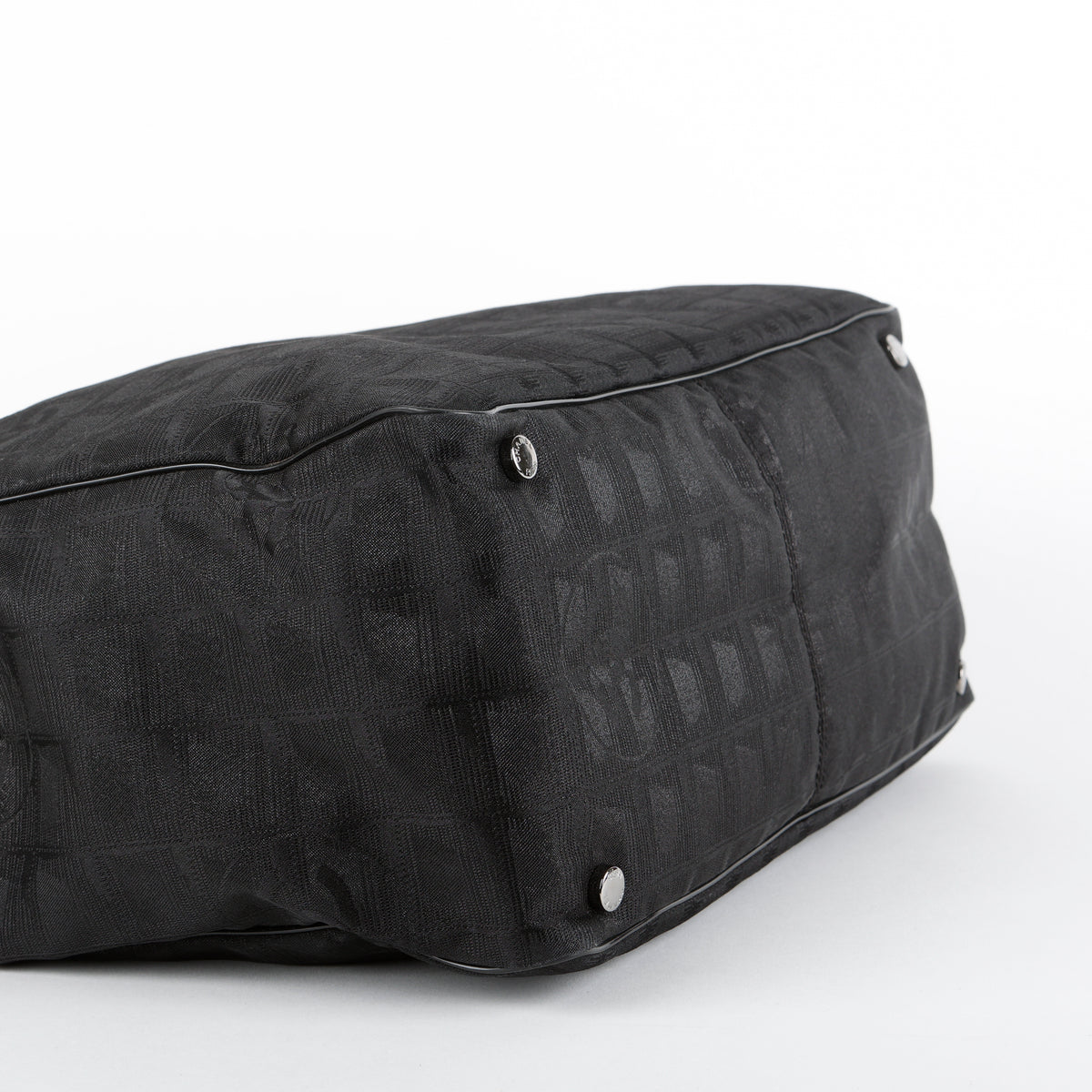 Medium Travel Line Tote, Black Nylon