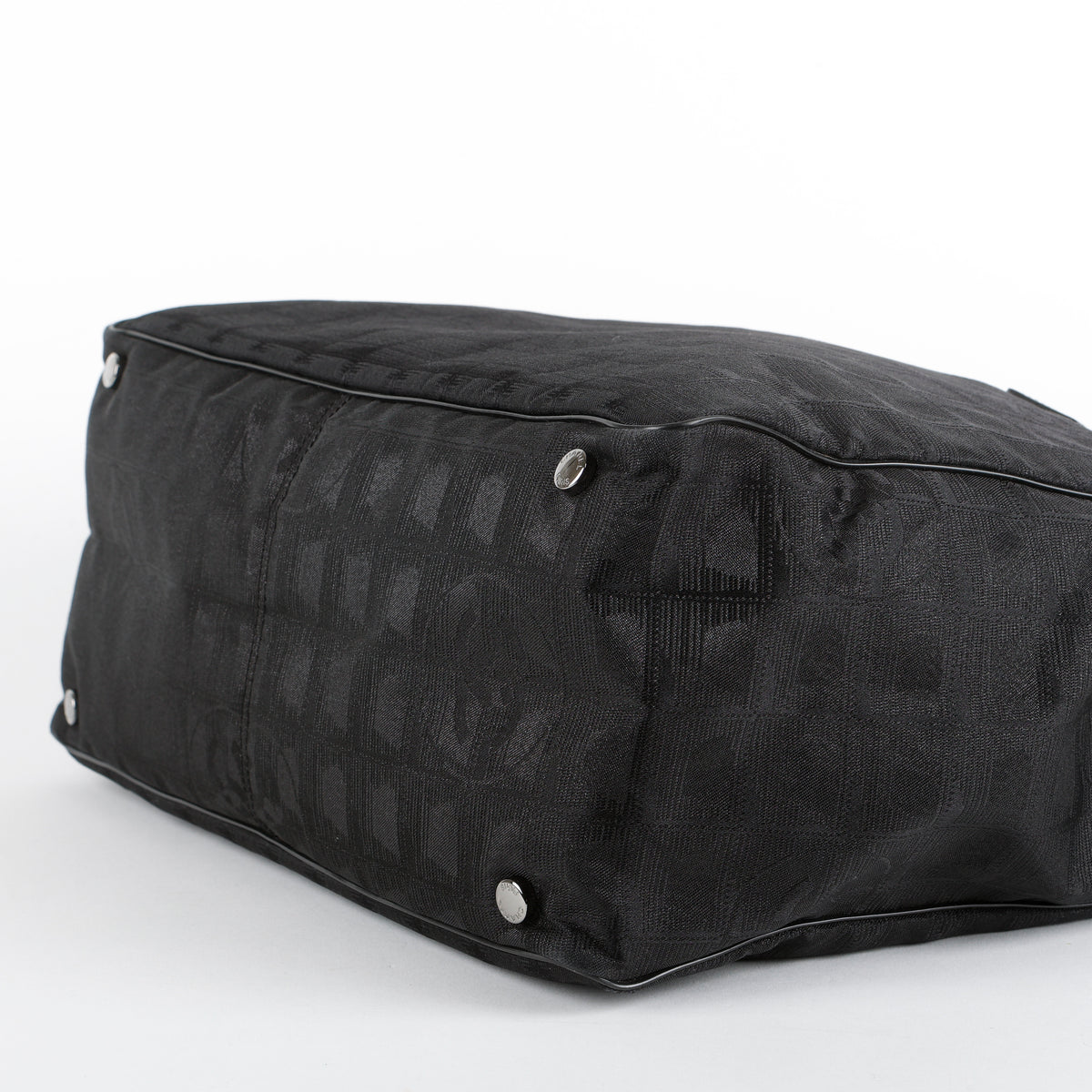 Medium Travel Line Tote, Black Nylon
