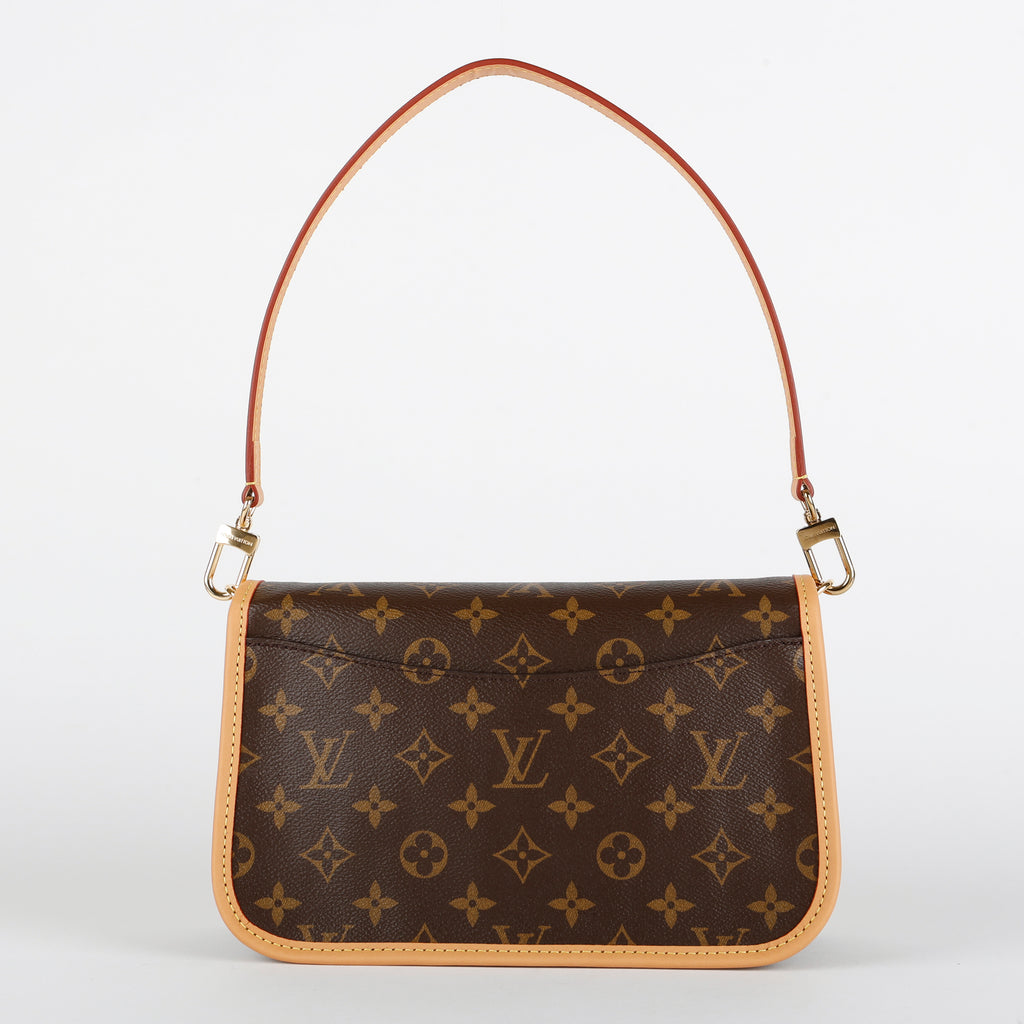 Diane, Monogram Black
