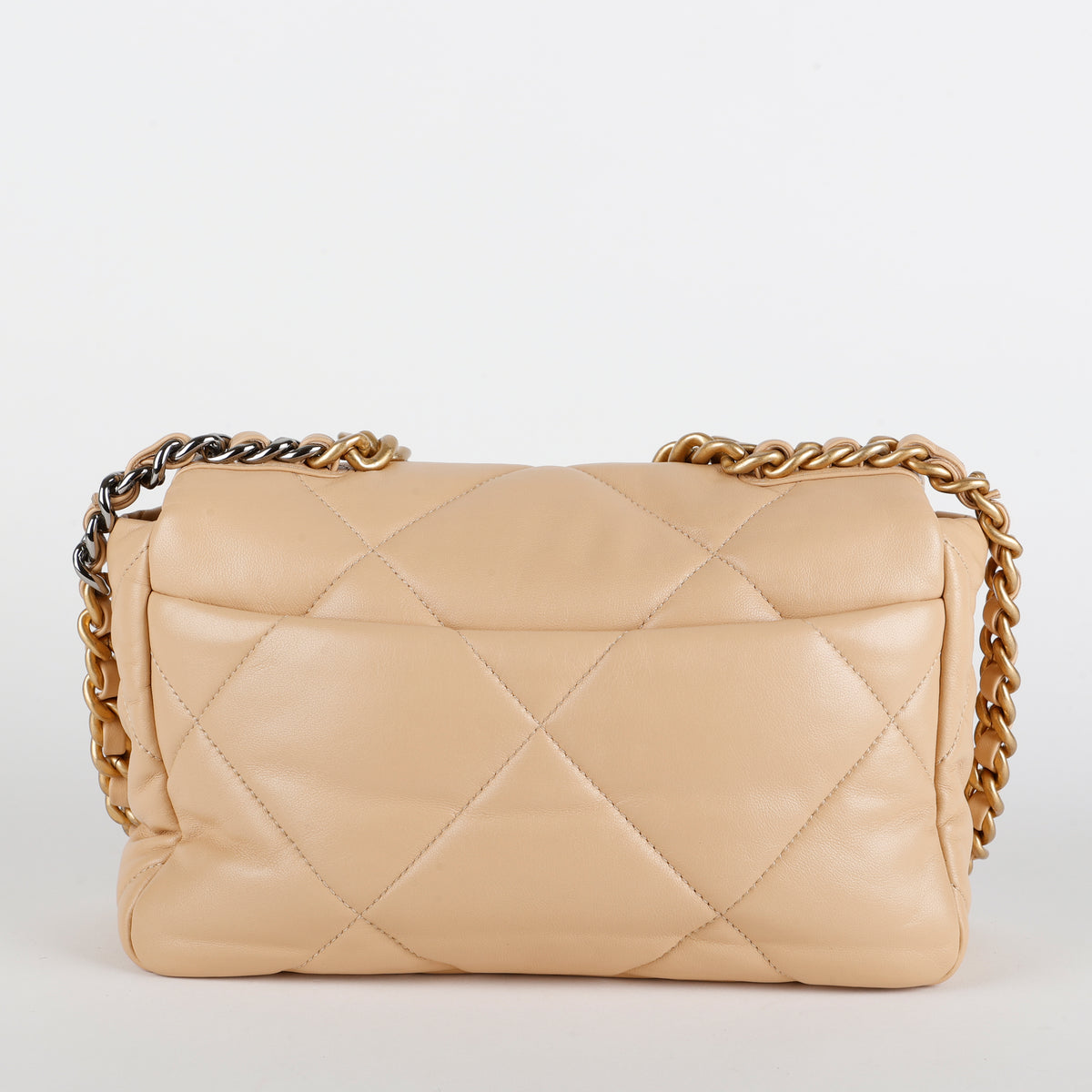 Medium 19, Beige Lambskin