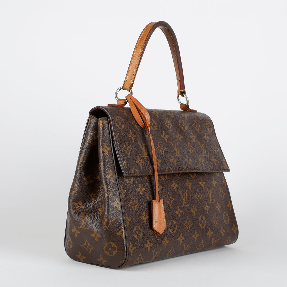 Cluny MM, Monogram