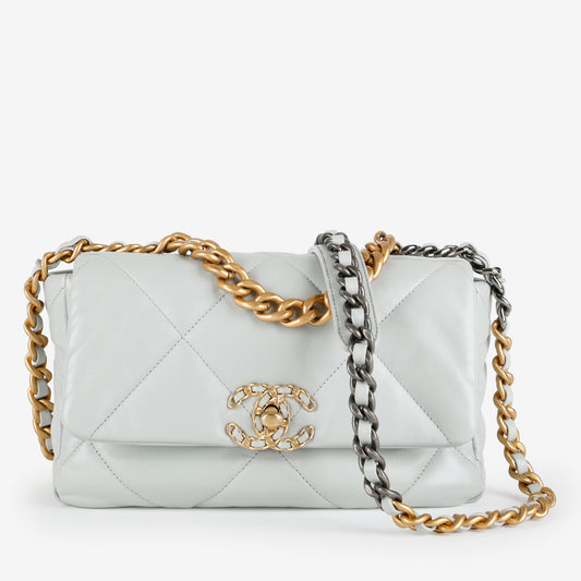 Small 19, Light Grey Lambskin