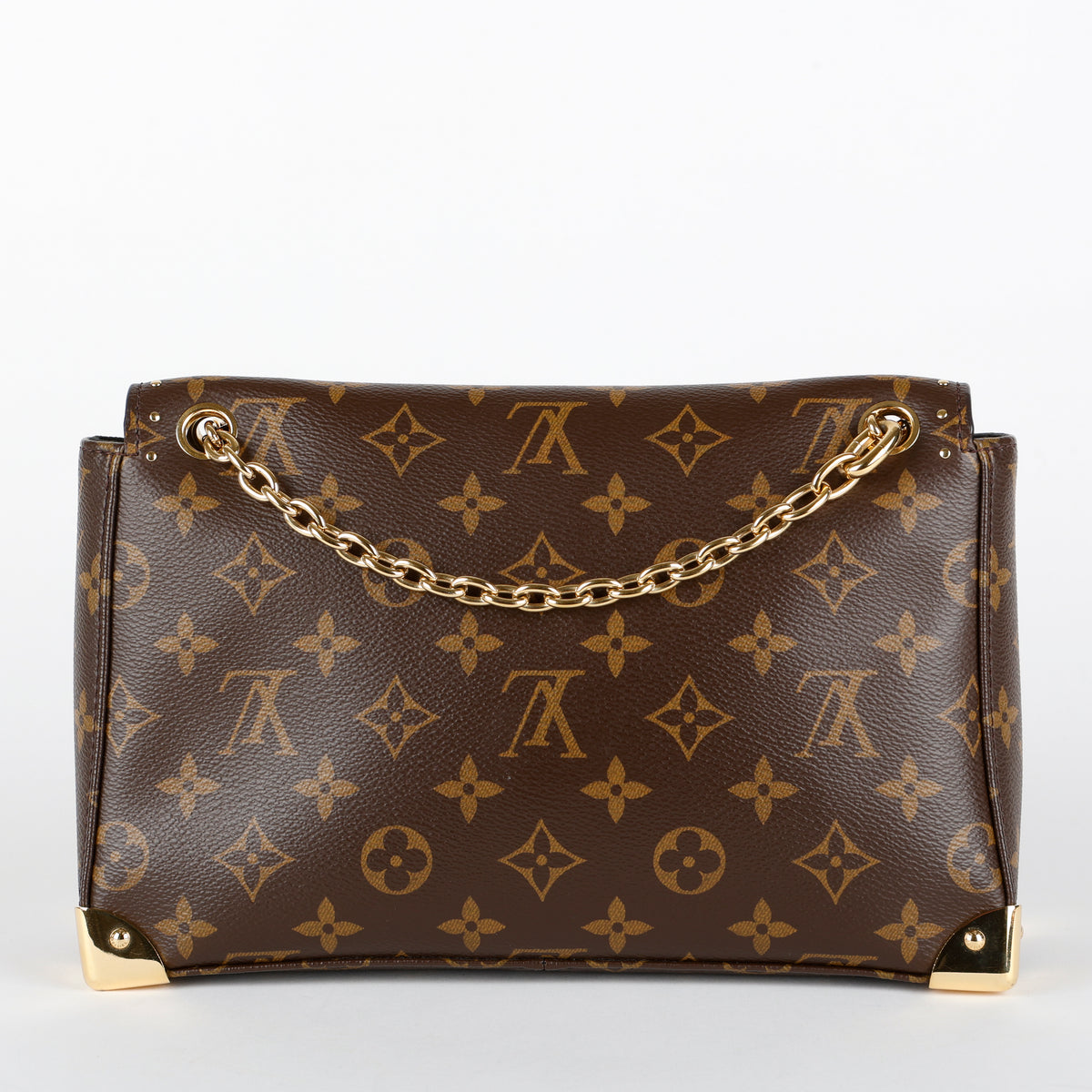 Trunkie East West, Monogram