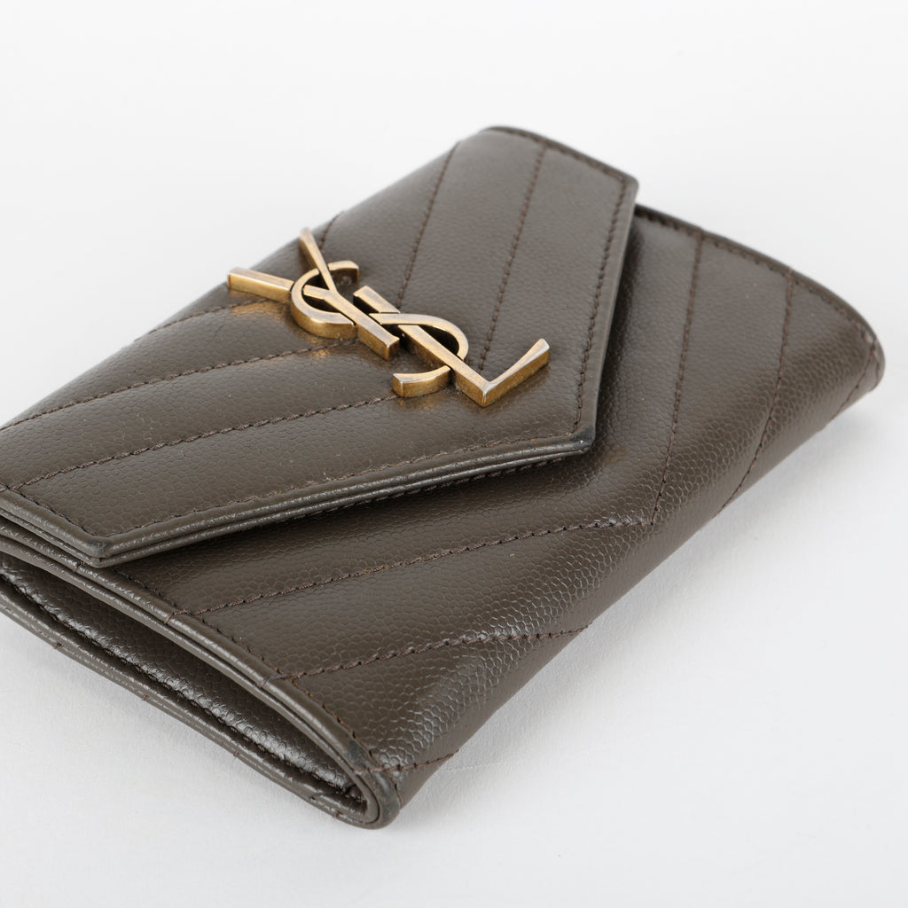 Small Envelope Wallet, Grey Pebble Grain de Poudre