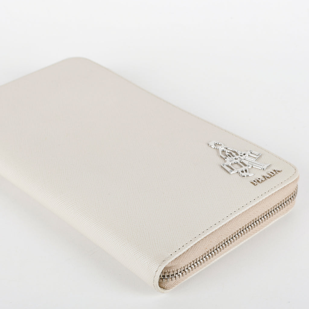 Large Zippy Wallet, White
