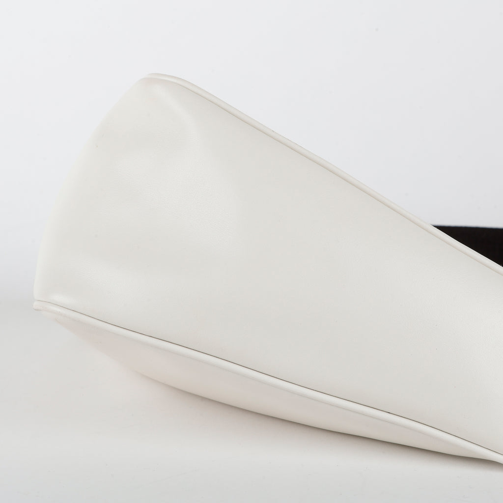 Grace Lux Triangle, White