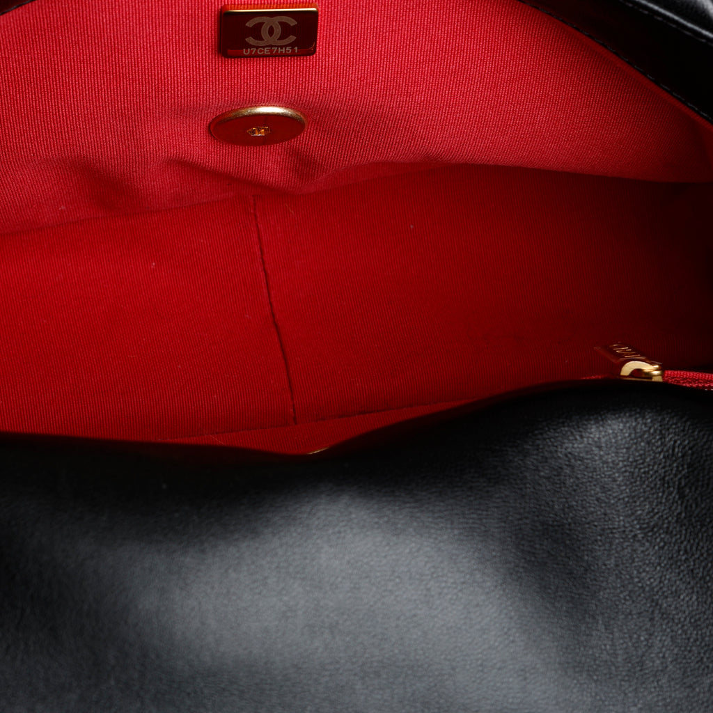 Small 19, Black Lambskin