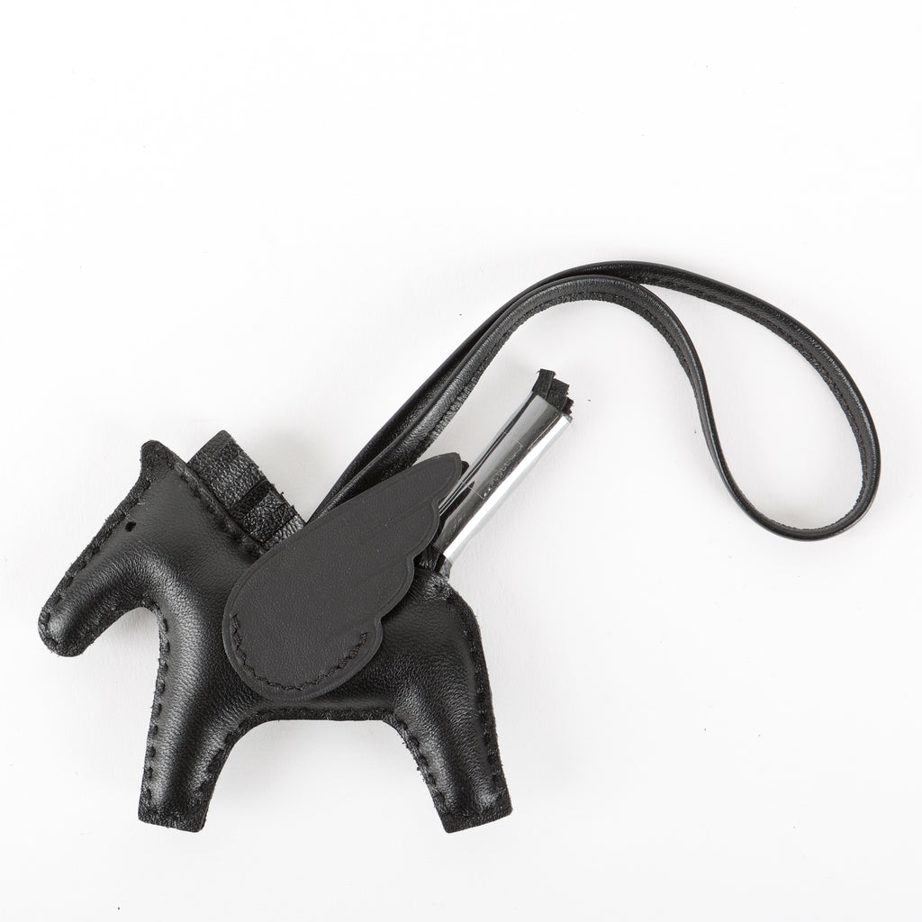Rodeo Pegase PM, Noir