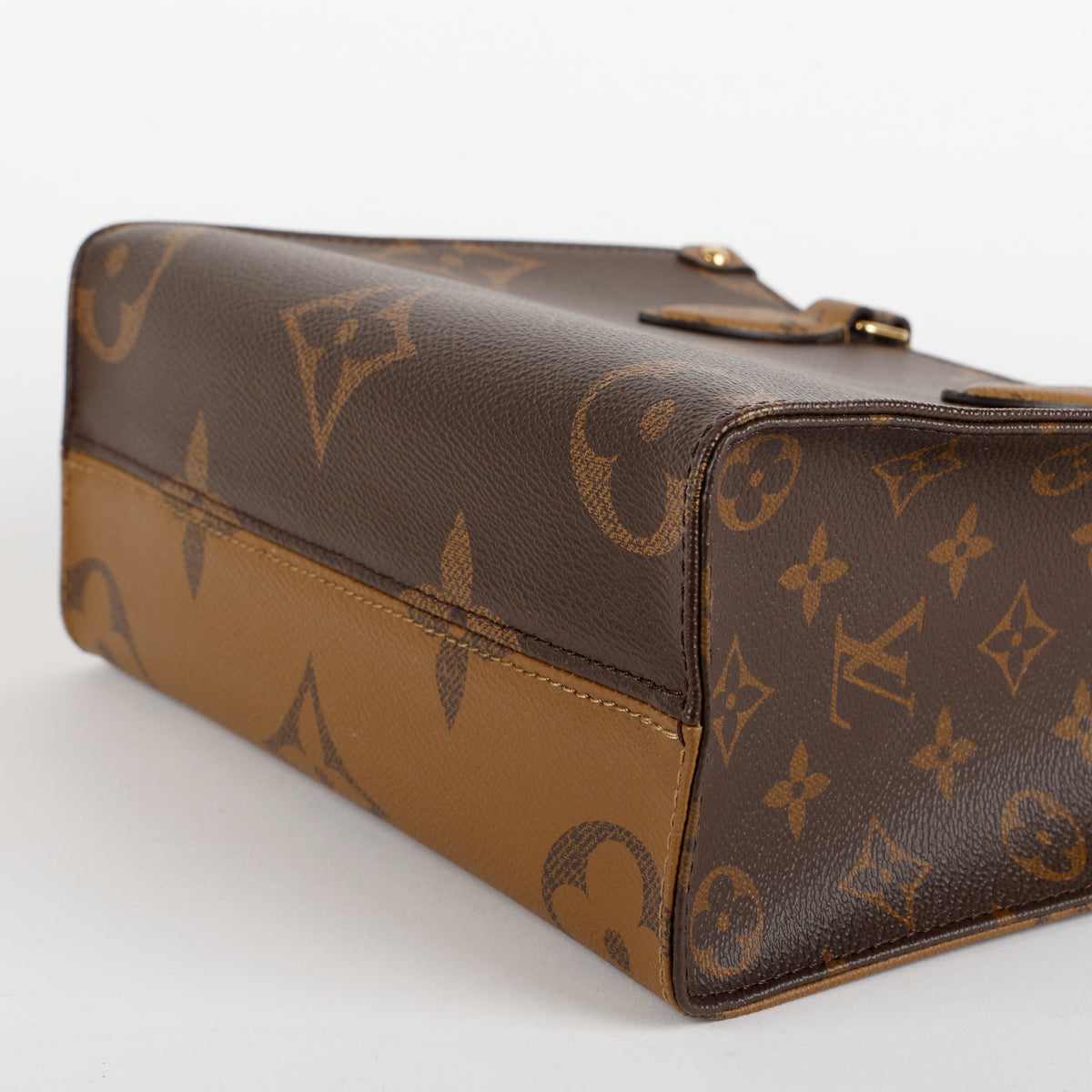 OnTheGo PM, Reverse Monogram