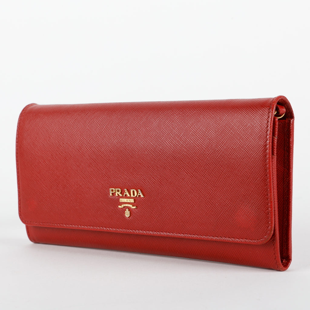 Wallet on Chain, Red Saffiano
