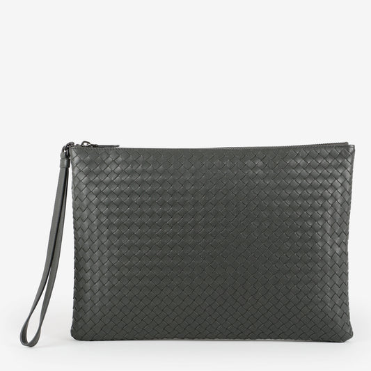 Large Intrecciato Zipped Wristlet, Grey