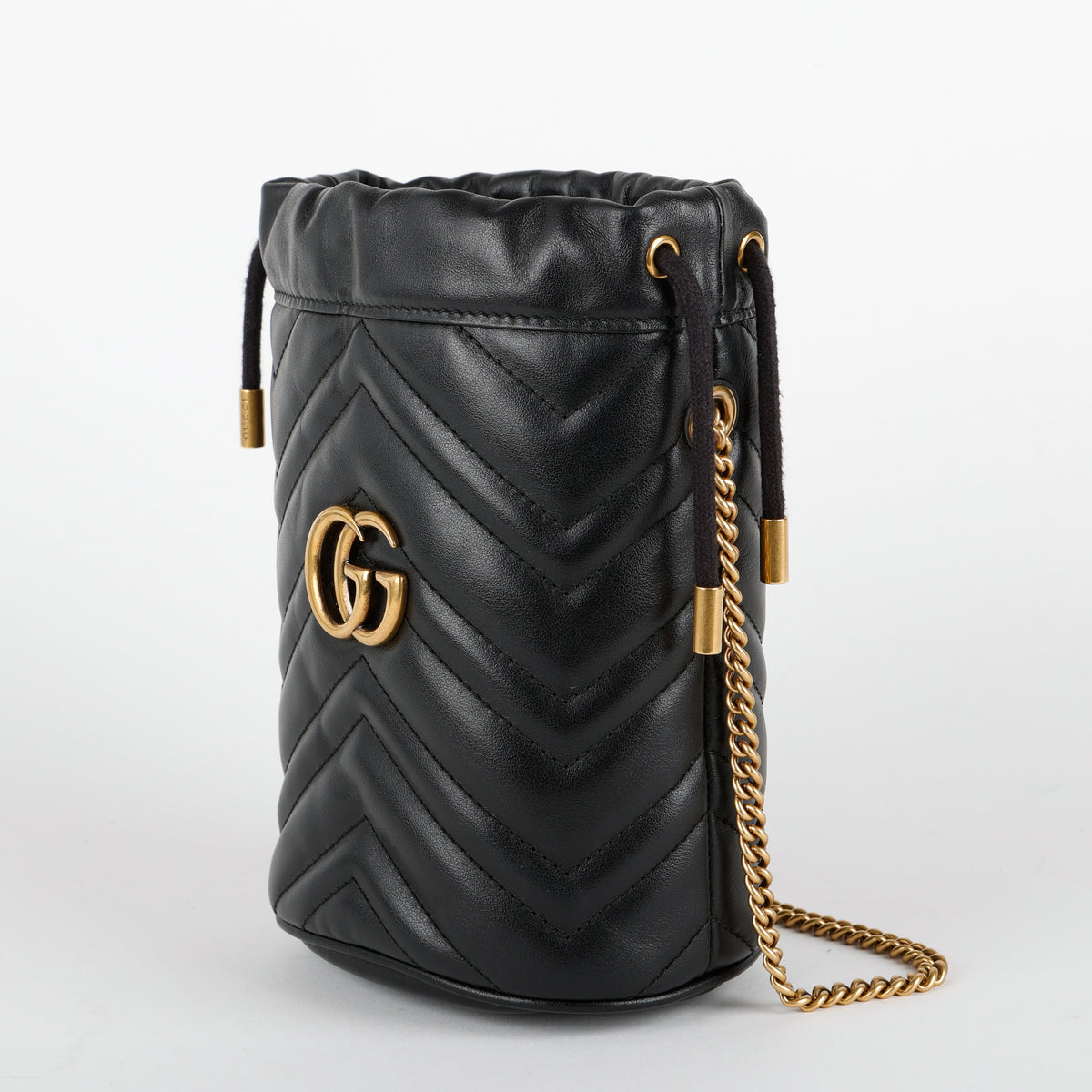 GG Marmont Bucket Bag, Black