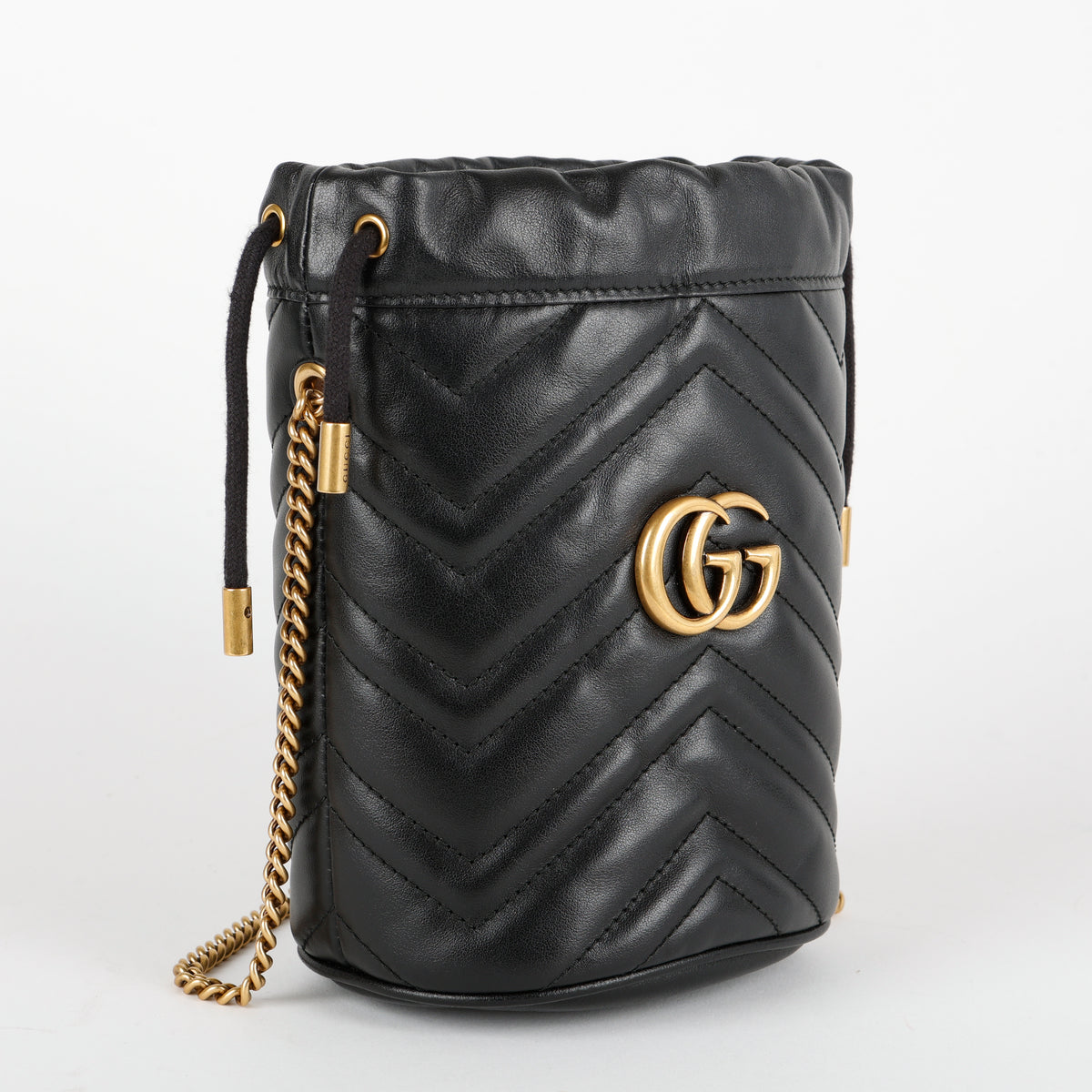 GG Marmont Bucket Bag, Black