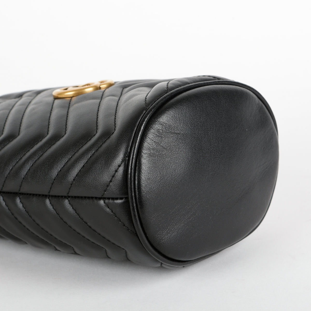 GG Marmont Bucket Bag, Black
